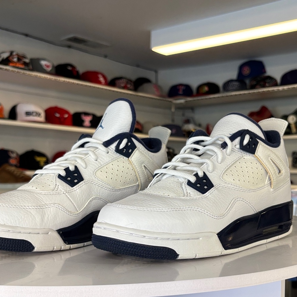 Jordan 4 Retro LS GS ‘Columbia’